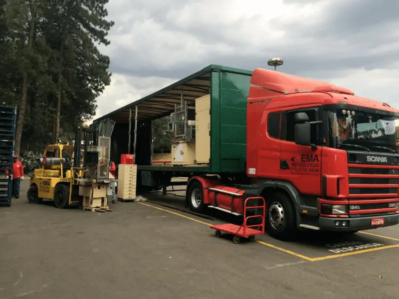 Transportadora com carreta sider