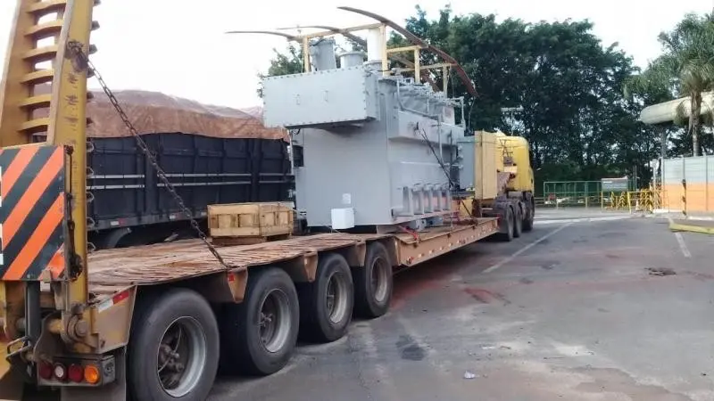 Transporte de carga superdimensionada